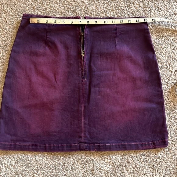 Purple mini skirt - Picture 3 of 6
